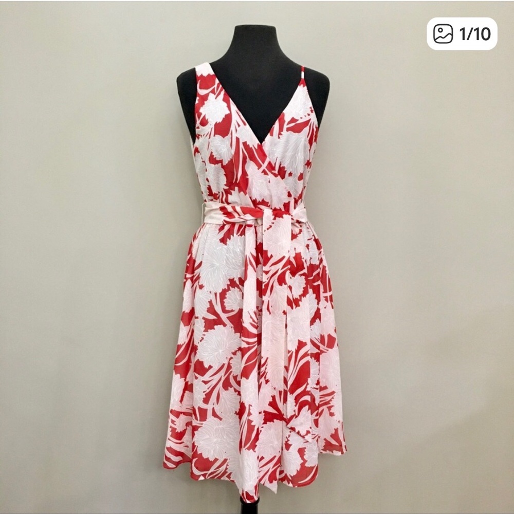 Club Monaco Nahala Red & White Floral Wrap Midi Dress A-Line Silhouette Light